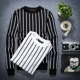 thumbnail image 4 of Tendencias de moda de corte entallado 2024 Camiseta de cuello redondo para hombre Suéteres ajustados para hombre Manga larga Elasticidad Una pieza Sudaderas emo XXL, 4 of 5