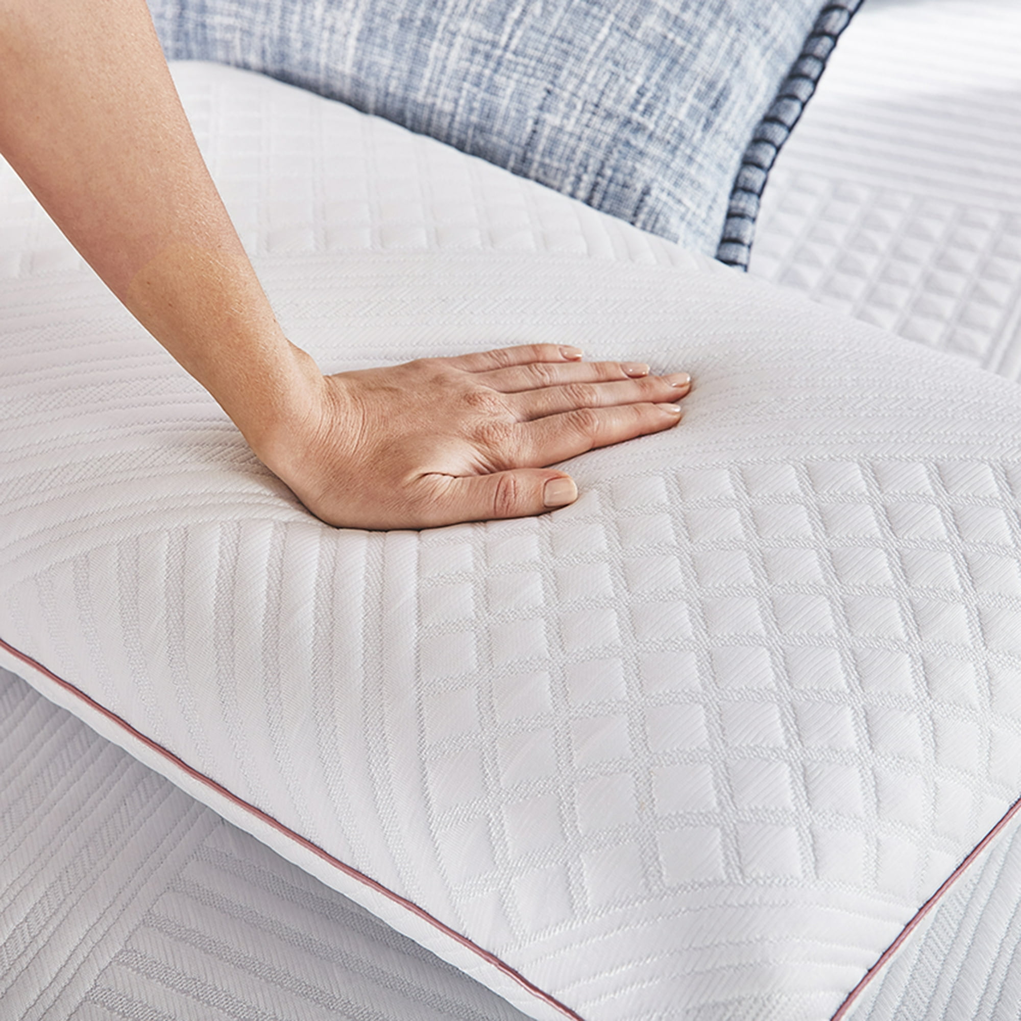 Comfort Novaform Lasting Cool Pillow Reviews Nue By Novaform Gel