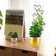 thumbnail image 1 of Soporte de metal redondo pequeño para plantas trepadoras de jardín a prueba de óxido, soporte para plantas trepadoras - Diseño de corazón creativo, 1 of 7