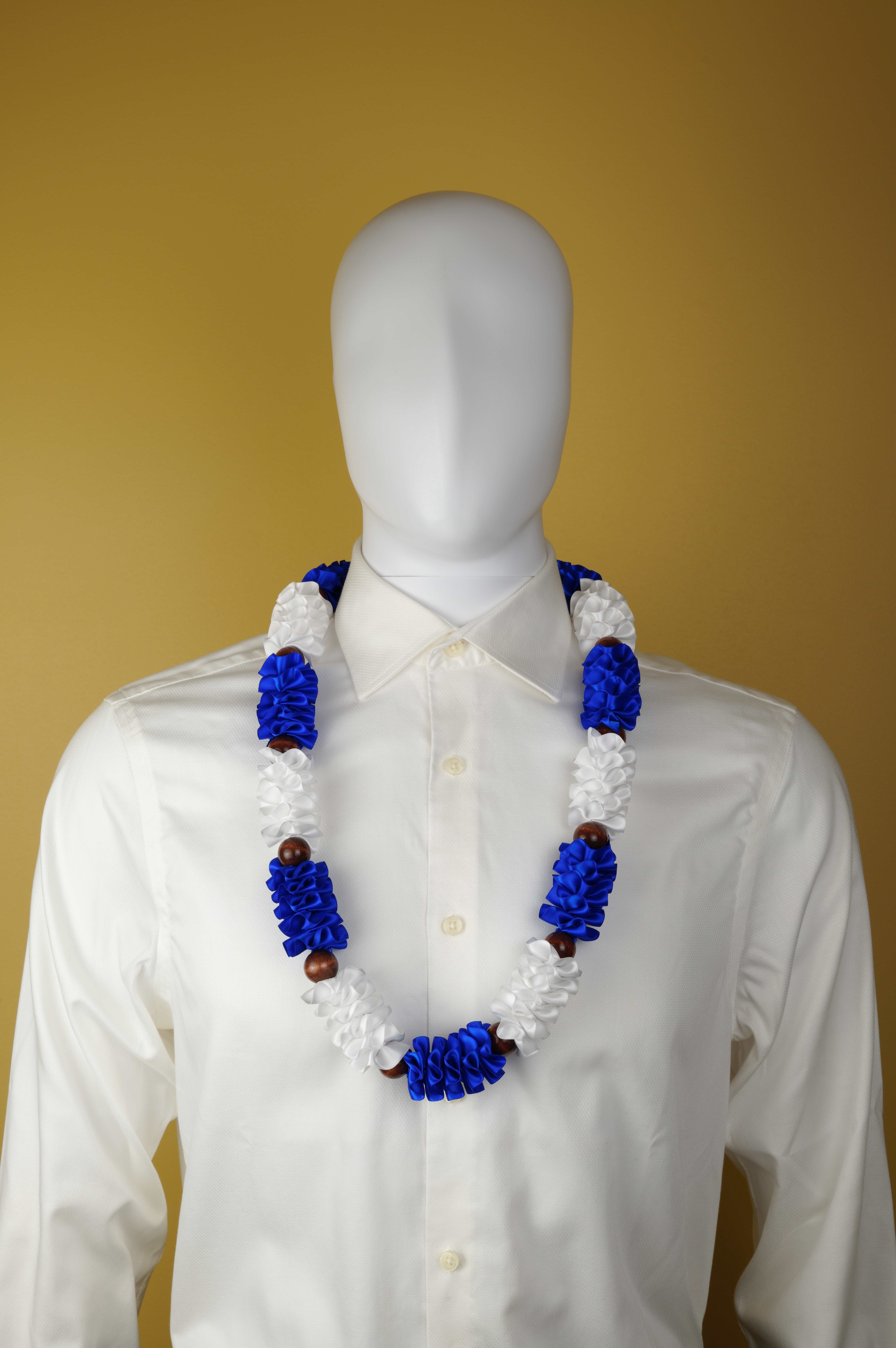 Maxport Corporation Ribbon Lei Royal Blue/white