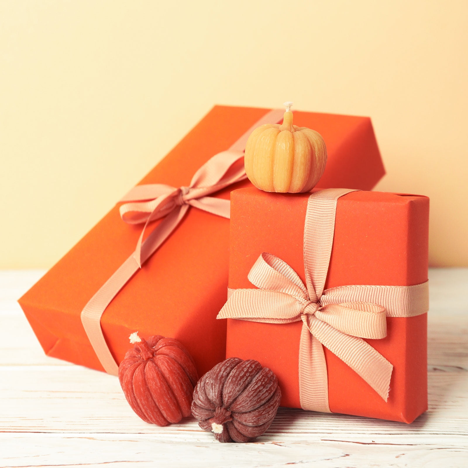Naler 60 Sheets 19.7"X27.6" Orange Tissue Paper for Gift Bags,Halloween Dec, Autumn Thanksgiving, Arts Craft Party Favor Decoration