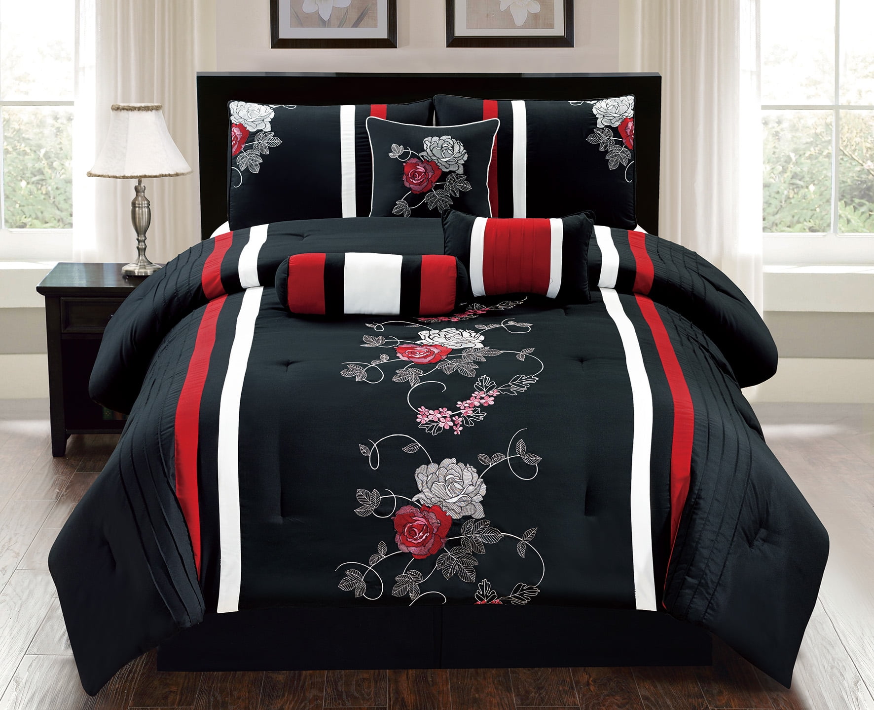 black and white bed set