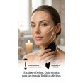 thumbnail image 4 of Kit de Rodillo Facial y Gua Sha de Cuarzo Negro, 4 of 6