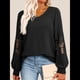 thumbnail image 4 of Blusas de Mujer con Cuello en V, Larga, Encaje, Elegantes, Informales, Modernas, de Gran Tamaño. Negro M, 4 of 7