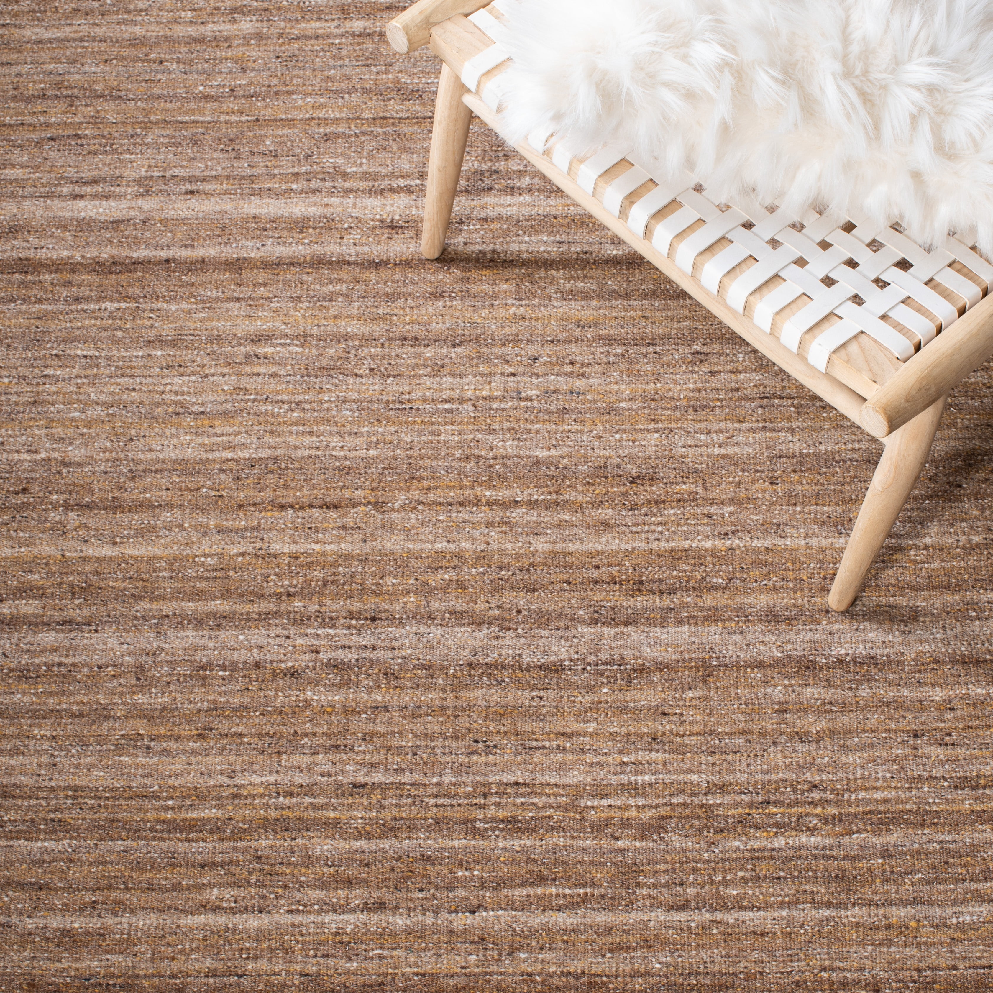 SAFAVIEH Kilim Russell Striped Area Rug, Beige/Yellow, 5' x 8'