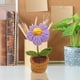 thumbnail image 1 of Decoración de maceta con flores tejidas a mano | Rosa de ganchillo tejida en fibra de poliéster | Mini decoración para el salpicadero, la oficina o el hogar | Planta artificial sin mantenimiento, 1 of 4