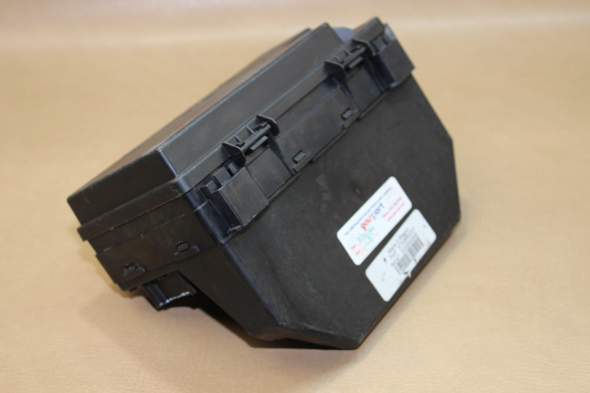 2010 JOURNEY CARAVAN OEM TIPM TEMIC INTEGRATED FUSE BOX MODULE 56046619 REMAN TIPM