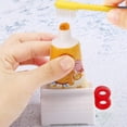 thumbnail image 3 of Exprimidor de pasta de dientes manual con rodillo rojo Efficient Bathroom Aid, 3 of 6