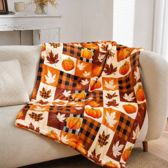Hometravel Halloween Flannel Throw Blanket, Festive Printed Decorative Blanket for Sofa and Bed, Cozy Plaid Cover for Bedroom Living Room and Holiday Decor