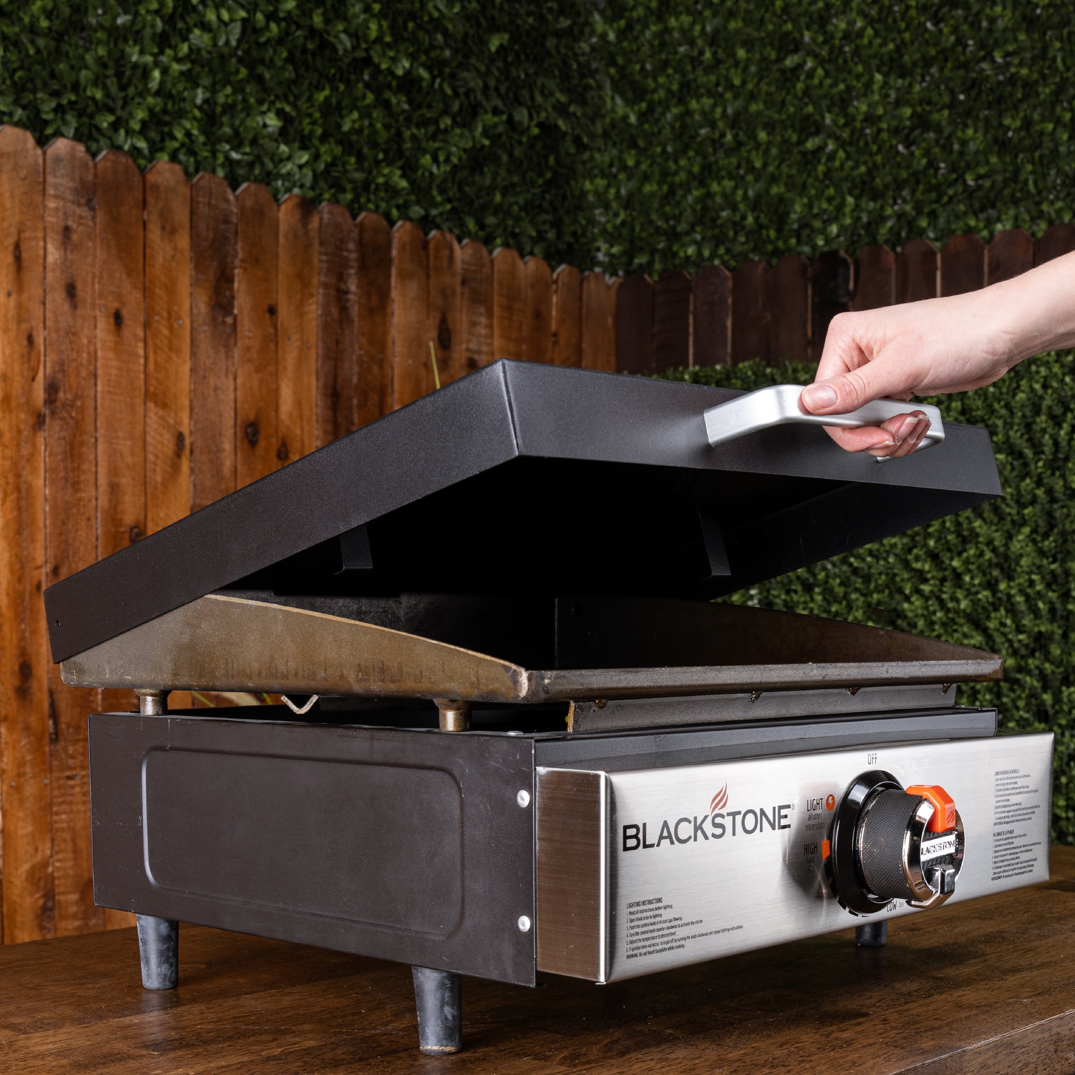 Blackstone 17" Hard Cover with Single Front Handle for 17" Griddles
