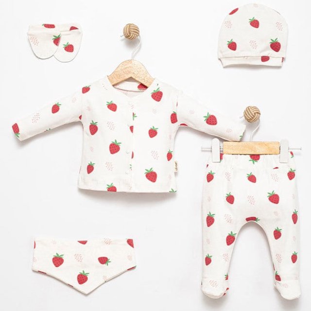 JuniorKids Strawberry Charm Newborn 5PC Set