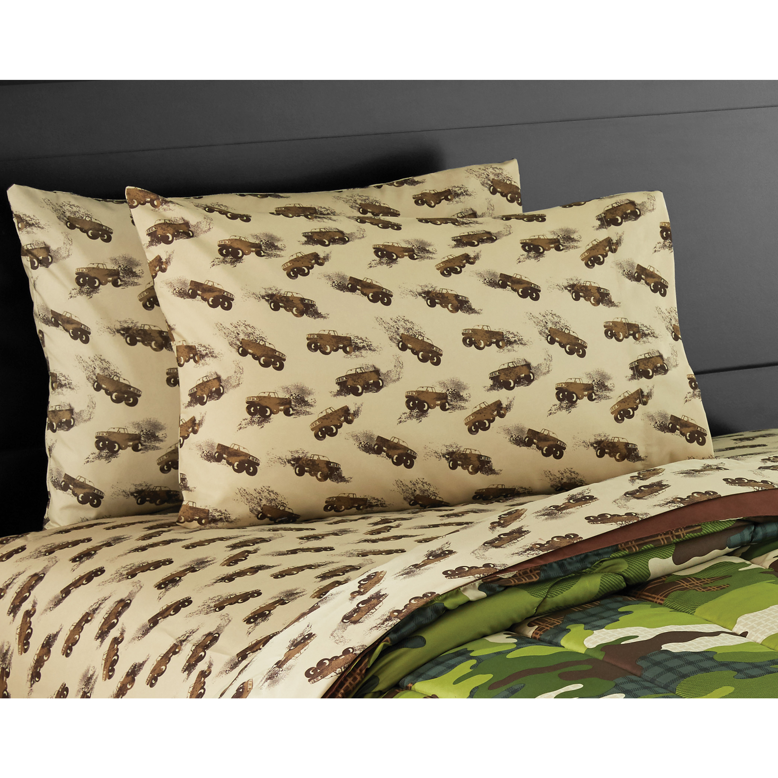 Mainstays Kids Camouflage Bed-in-a-Bag Bedding Set, Full, 7 Pieces
