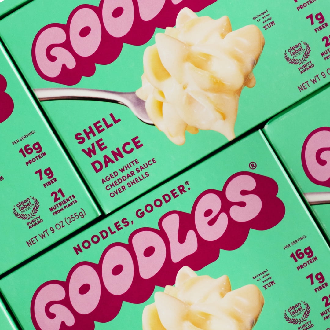 (3 pack) Goodles Deluxe Shell We Dance Liquid Mac & Cheese, Aged White Cheddar with Shells, 9 oz; Brand: GOODLES; Regular Cardboard Shelf-Stable