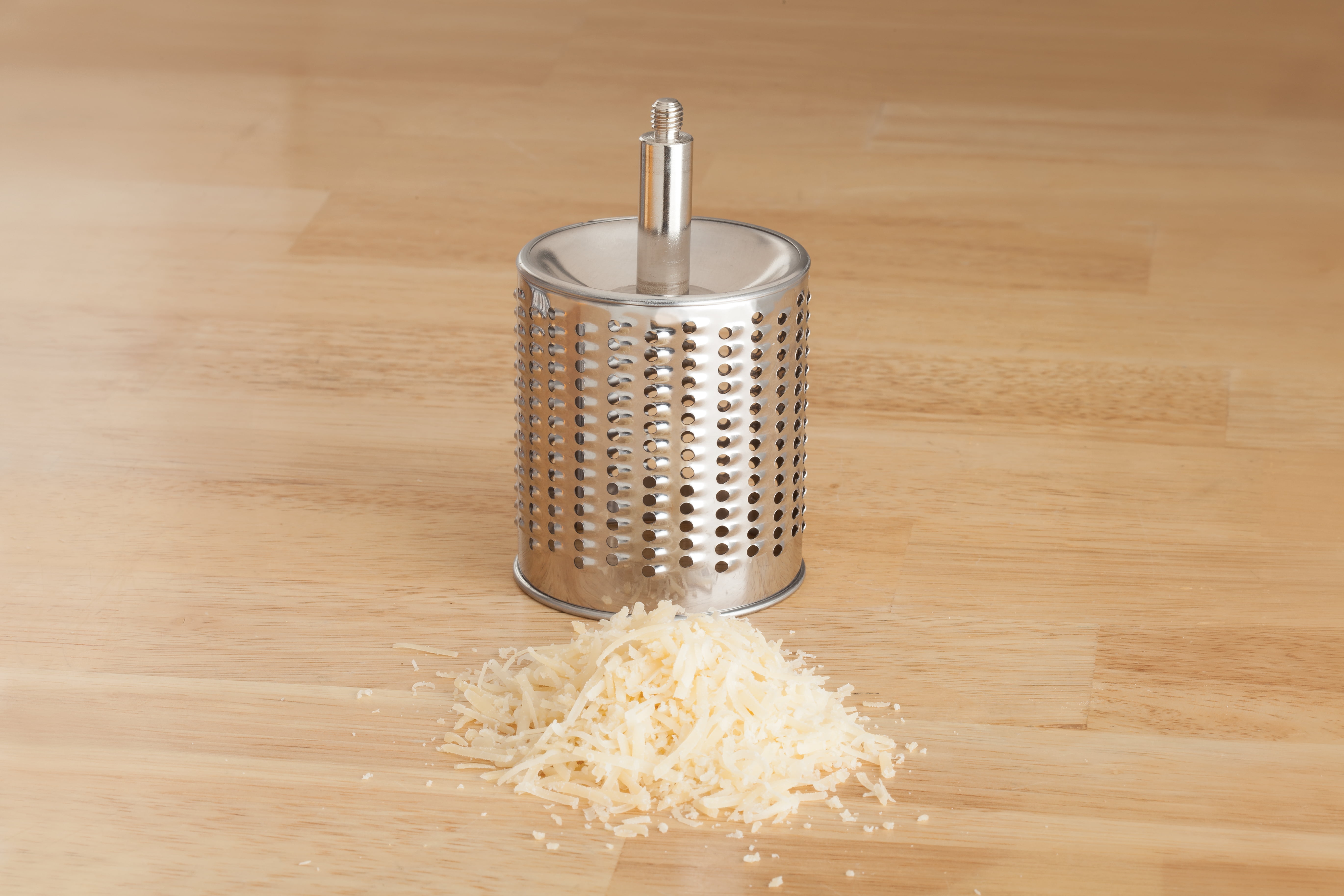 Cheese Grater with Suction-Base and 2 Drums The Italian Market Original