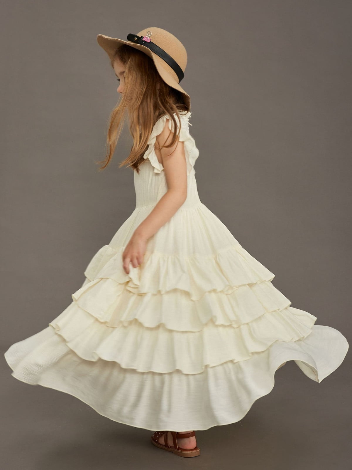 Wdgfv Elegant Off Shoulder Girls Dresses Tutu Skirt For Wedding Party Pageant Casual Wear Floral Appliques Gown