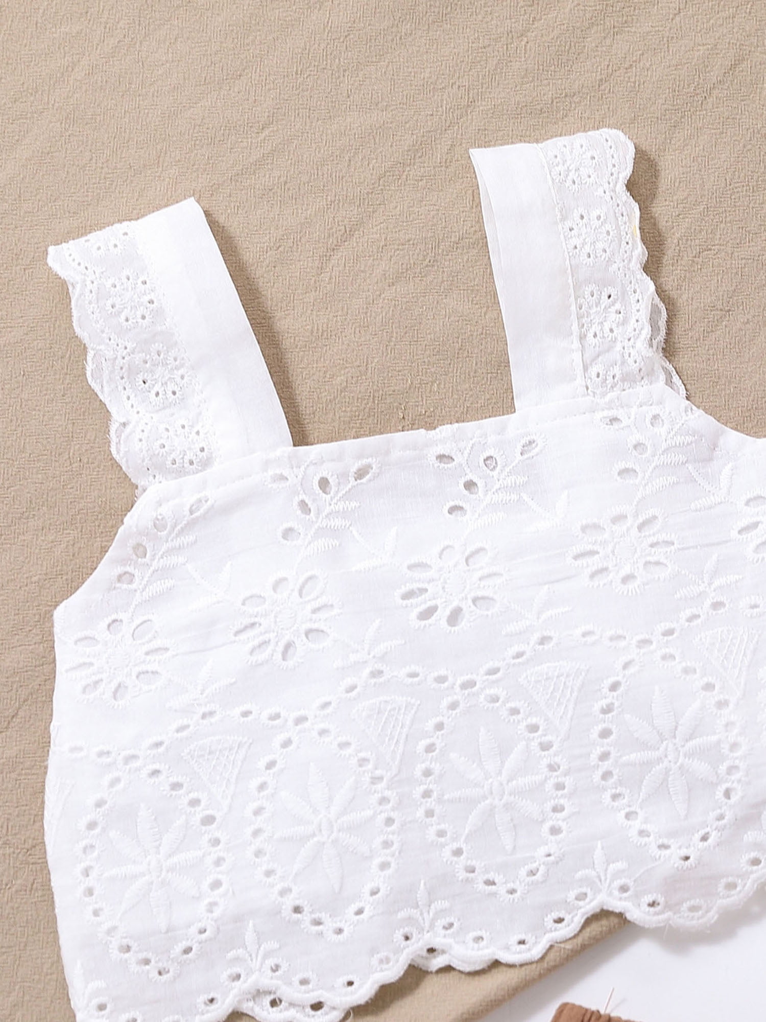 Bagilaanoe 2PCS Toddler Baby Girl Outfits Floral Lace Sleeveless Crop Tops Flared Pants 1T 2T 3T 4T 5T Kids Summer Casual Set