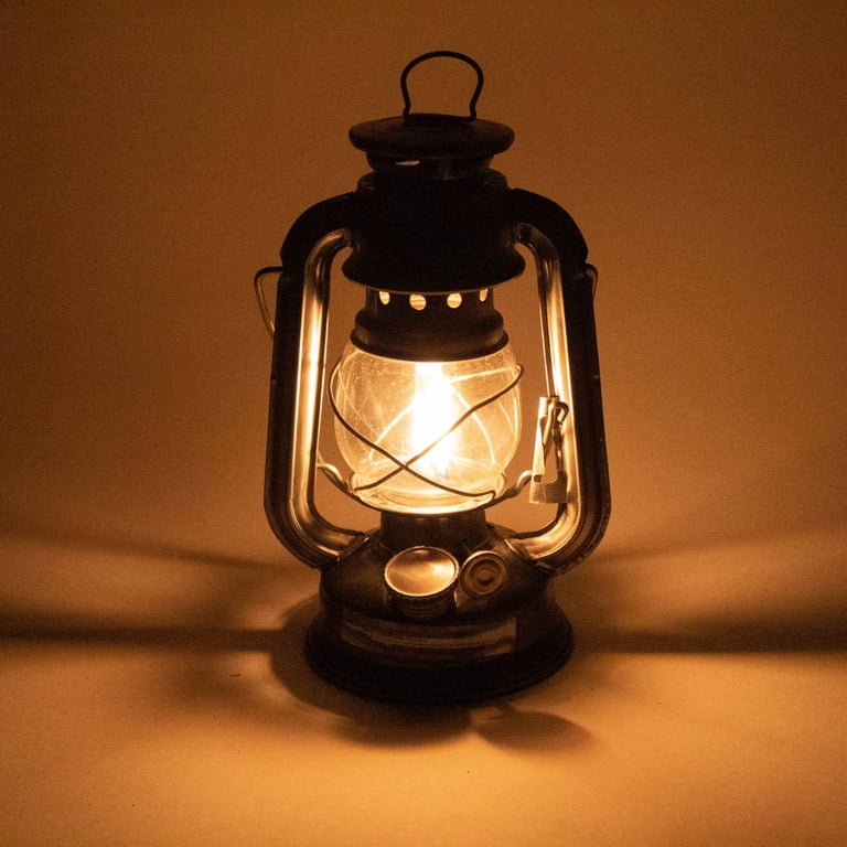 Rayo Rustico Kerosene Outdoor Lantern - 7.5 Inch Hurricane Lamp