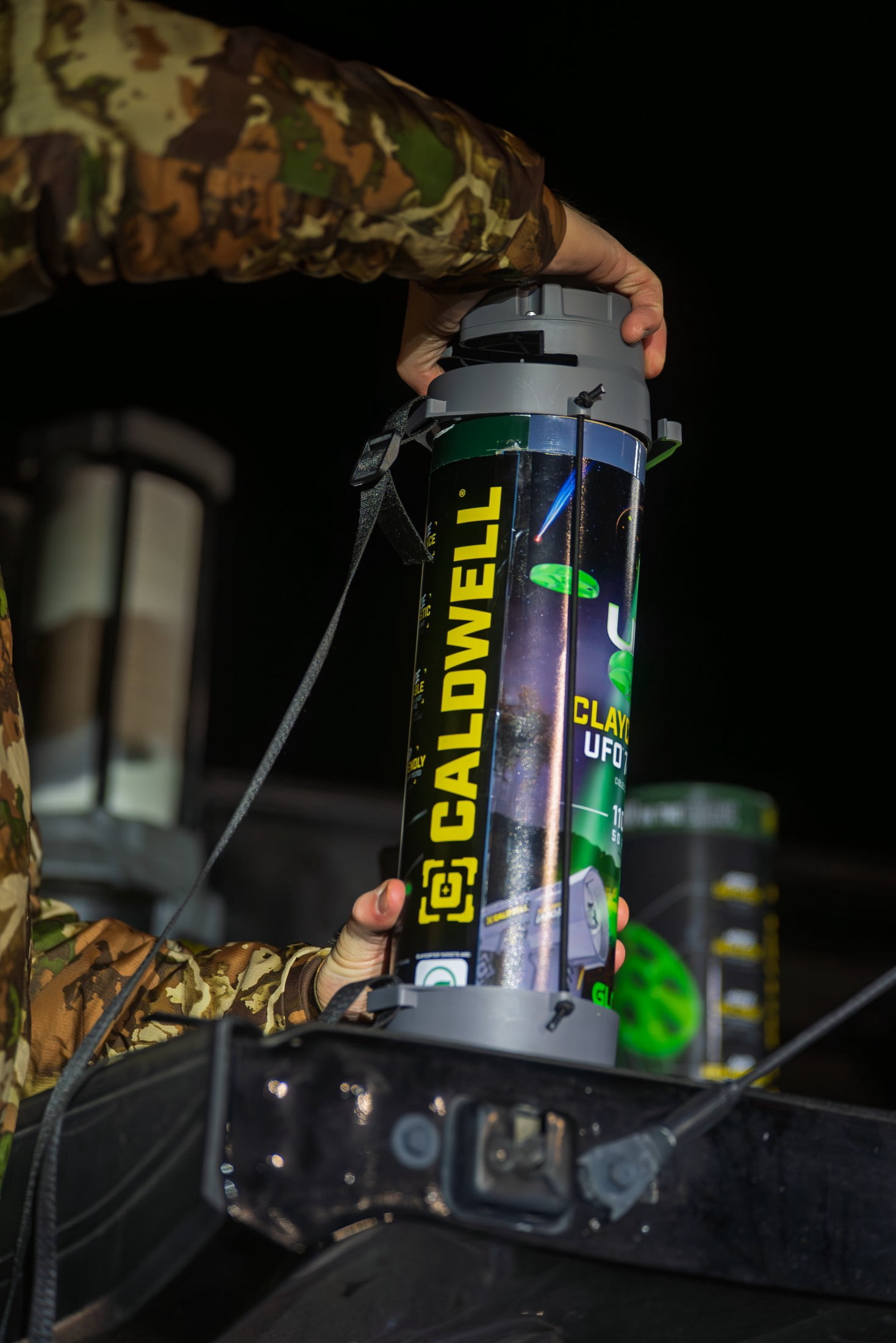 Caldwell ClayCopter UFO Target Disc UV Charger For Glow-In-The-Dark Clay Pigeons