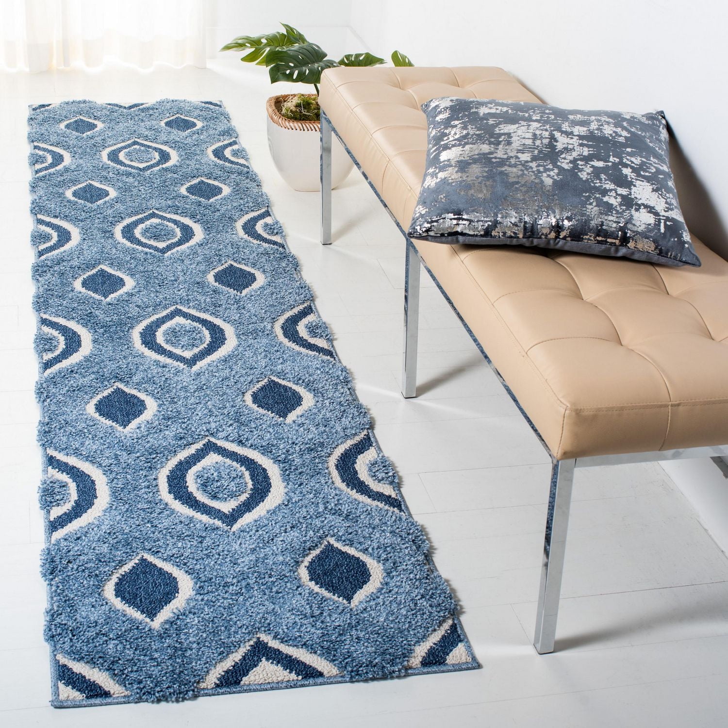 Safavieh Florida Declan Geometric Swirls Shag Area Rug