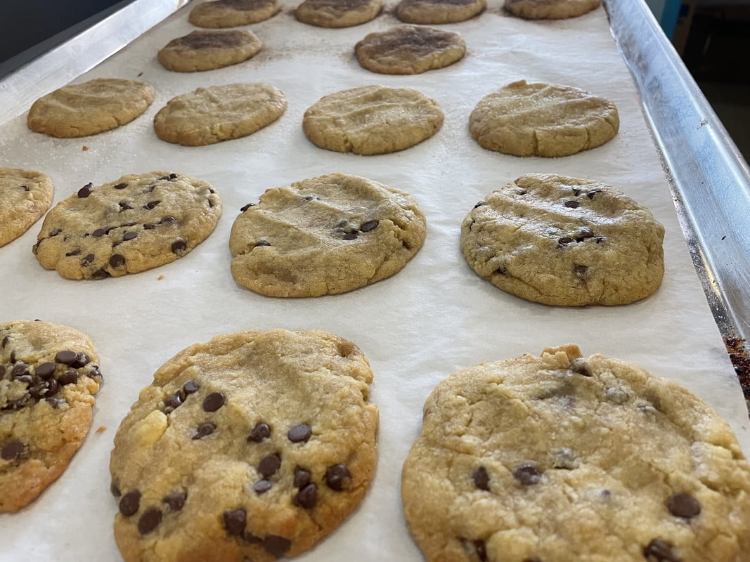 The Cookie Crave Chocolate Chip Stuffed Brownie Cookies, Vegan, Dairy-Free, 6PK, 3 oz