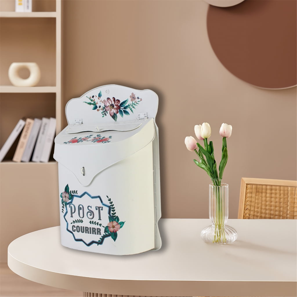 PatungKu Large Capacity Iron Mailbox Wall Mounted Vintage Styles Secure Lock For Gardens