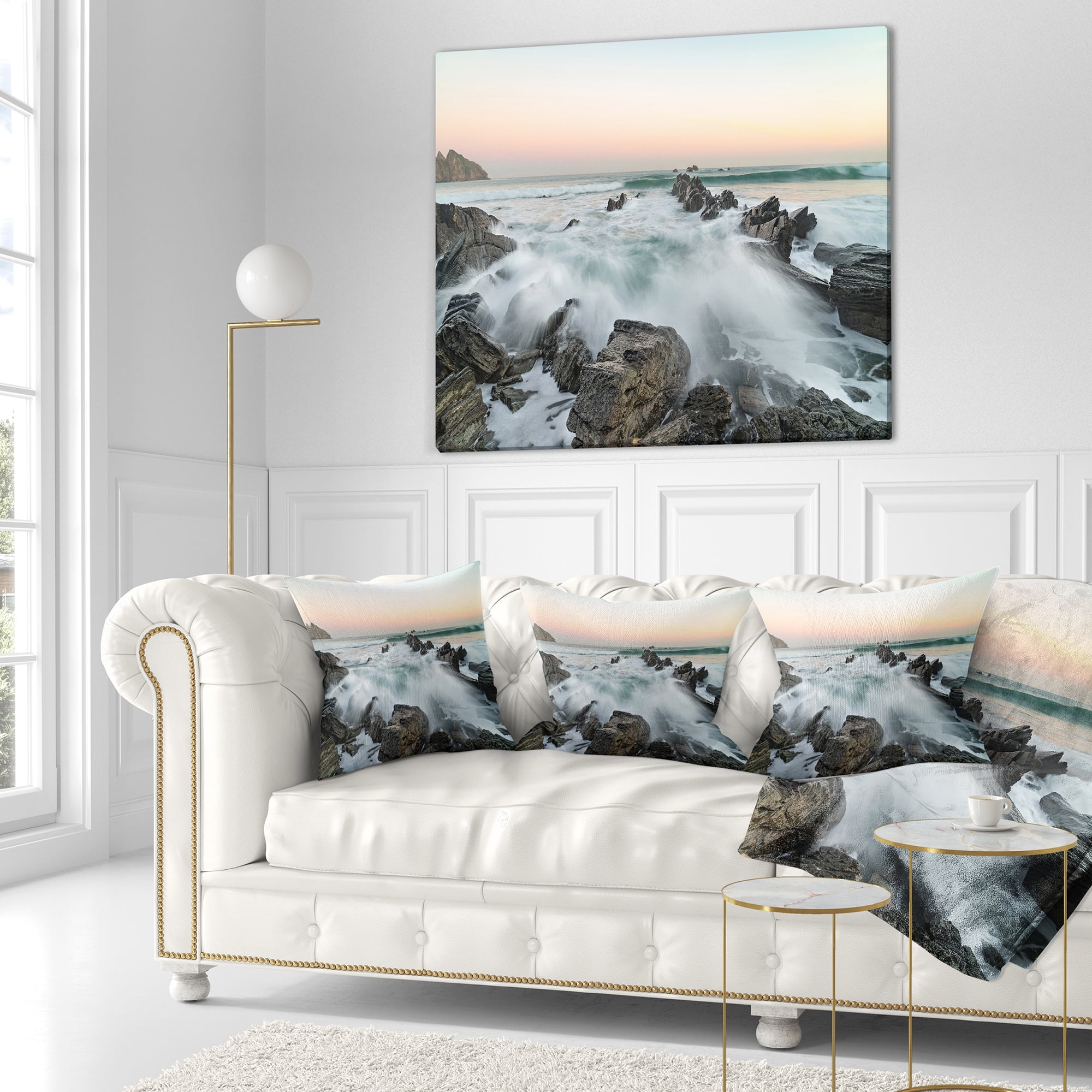 Designart Bay of Beaky Vibrant White Waves - Modern Seashore Throw Pillow - 16x16