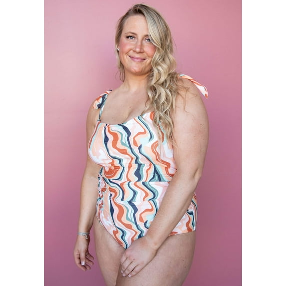 Caroline One Piece '22