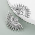 thumbnail image 1 of Pendientes llamativos de estilo antiguo Vintage estilo Art Deco en tono dorado con alas de abanico y diamantes de imitación para boda, fiesta de graduación y novia JM, 1 of 2