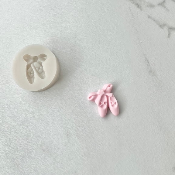 MINI BALLET SLIPPERS BAKING MOLD FOR CUPCAKES, CAKEPOPS, CHOCOLATE STRAWBERRIES, PRETZELS & RICE KRISPIES
