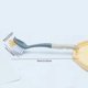 thumbnail image 1 of Cepillo de limpieza de cocina multiusos de 1 pieza con mango largo, plástico duradero, adecuado for ollas, sartenes y superficies del hogar, 1 of 2