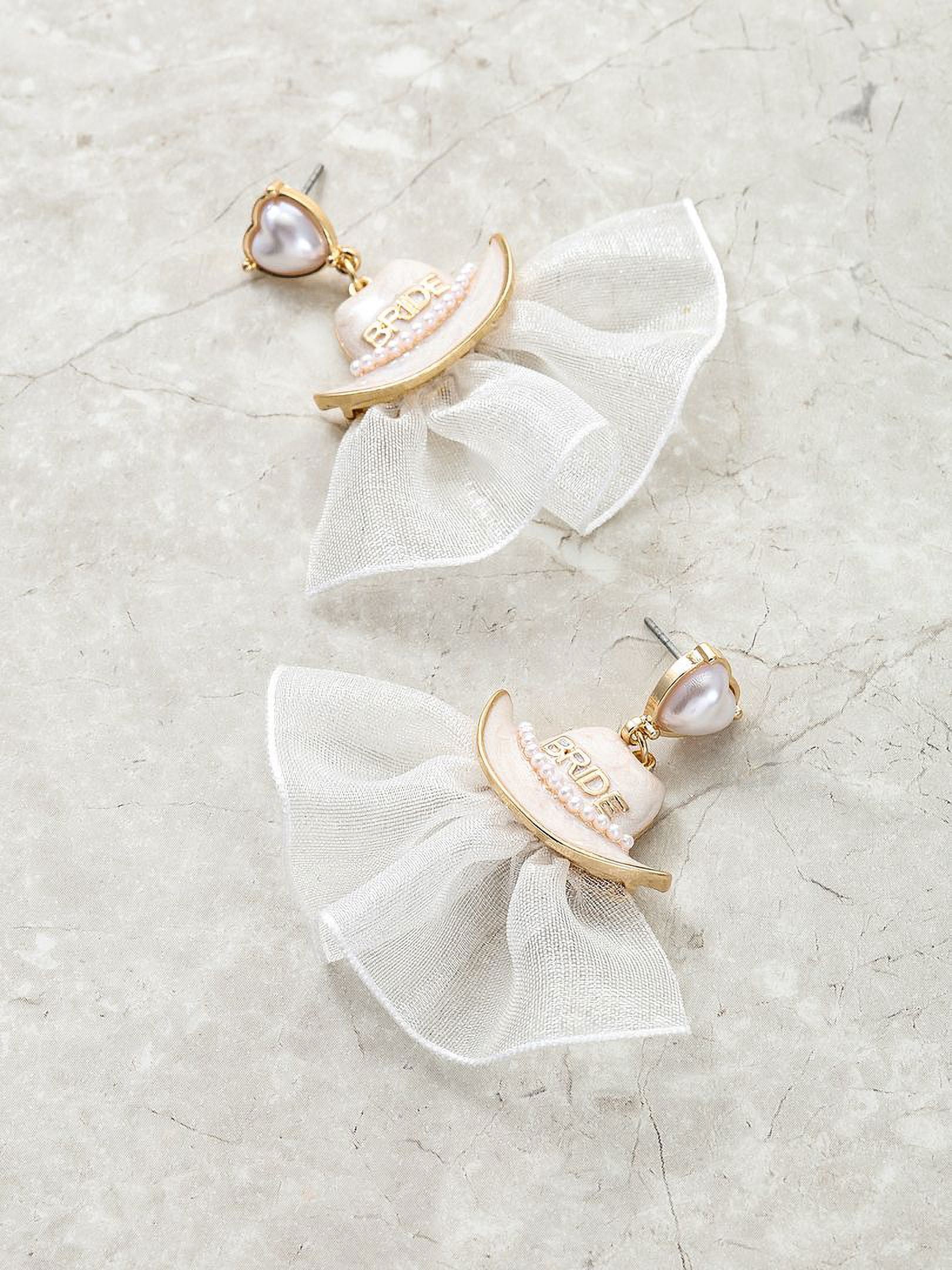 Packed Party Bridal Cowgirl Hat Earring