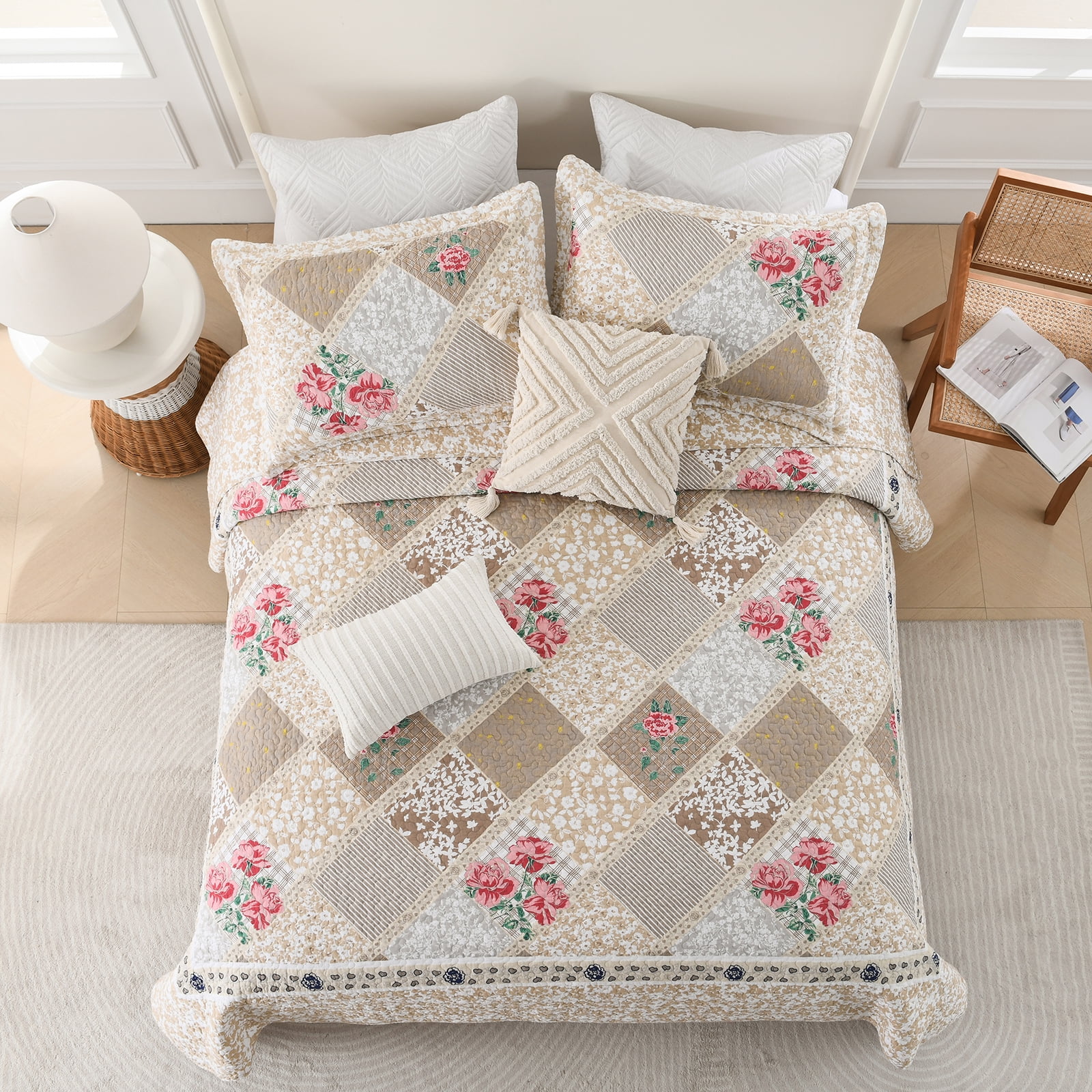 DDUOXIN 128x120 Bedspreads for King Size Bed - 100% Cotton Brown Beige Red Floral Patchwork Plaid Reversible California King Size Bedspread, Lightweight Cal Oversized King Quilts Bedding Set, 3 Piece