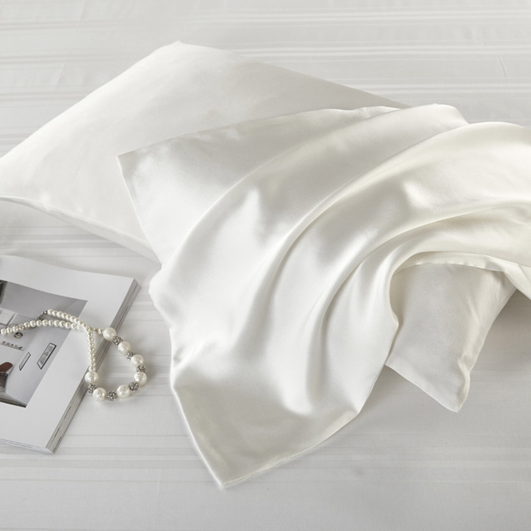 2 Pcs Natural Pure Silk Pillowcase for Hair and Skin, 600 Thread Count 50X75cm, White & Navy Blue