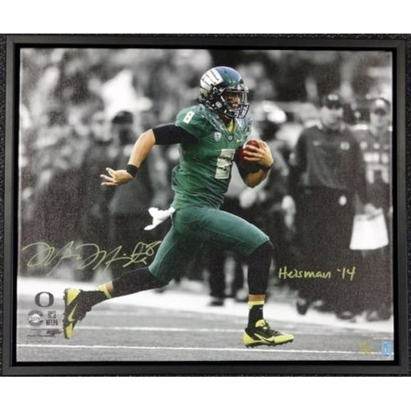 Marcus Mariota Autographed Framed 20x24 Canvas Photo Oregon Ducks "Heisman '14" #/8 MM Holo 91863