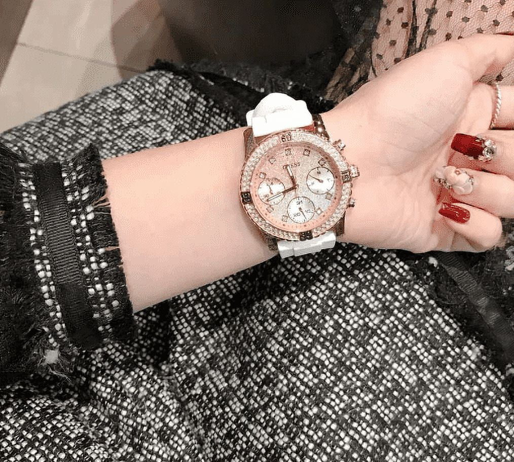 Guess Women s U1098L5 Casual Crystal White Silicone Watch
