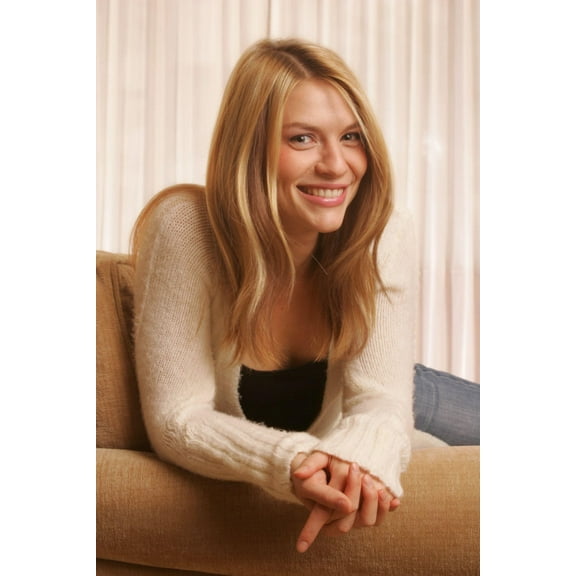 Z Posters Claire Danes Poster 11inx17in Mini Poster 11x17 poster Color Category: Multi, Unframed, Ages: Adults