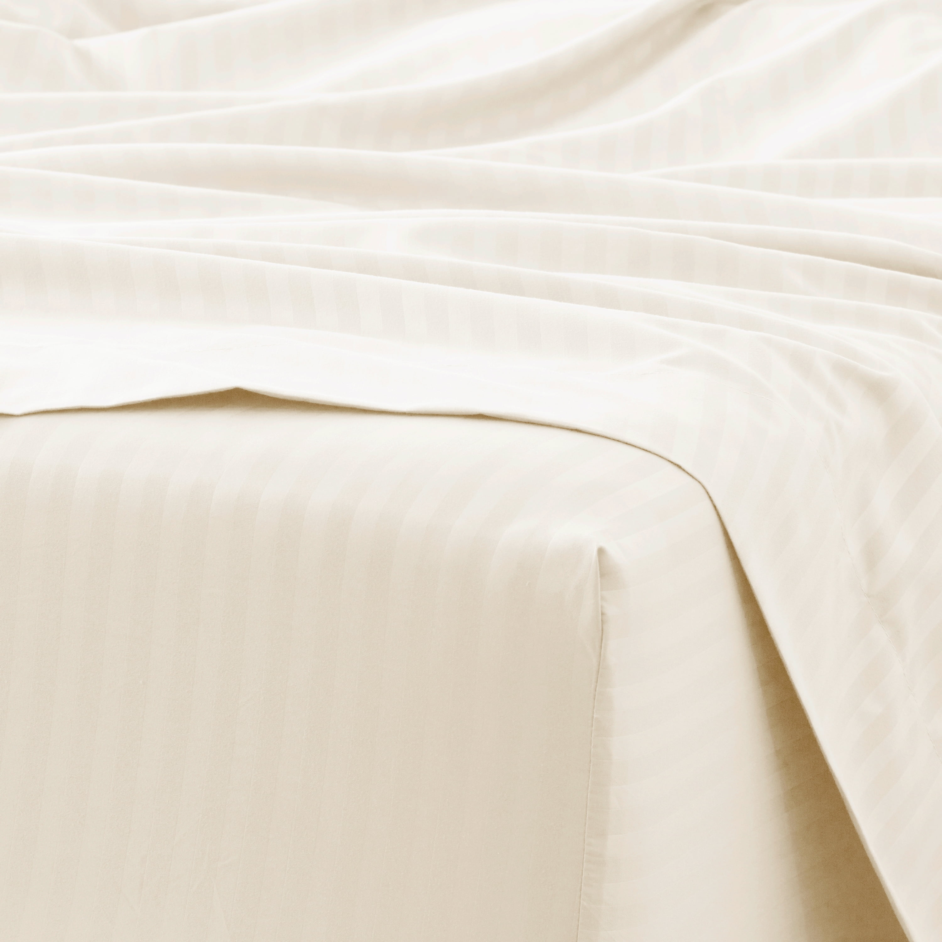 Noble Linens 4 Piece Ivory Striped Embossed Bed Sheet Set, CalKing
