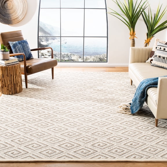 Safavieh Palm Beach Sylvia Geometric Area Rug, Natural/Ivory, 8' x 10'