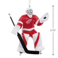 thumbnail image 4 of Adorno navideño Hallmark para portero de los Detroit Red Wings de la NHL, 8 x 10 x 4 cm, 4 of 6