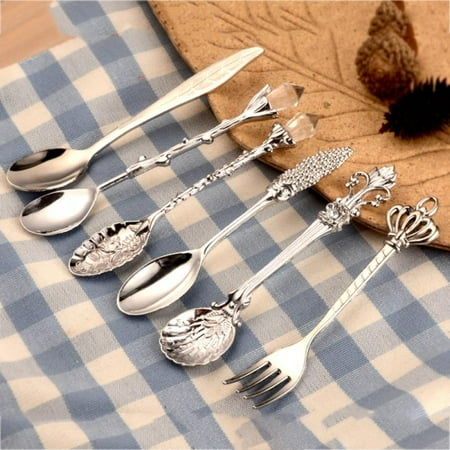 

Dessert Spoons Coffee Spoon Teaspoon Vintage Royal Style Metal Carved Fruit Dessert Spoons for Kitchen Dining Bar 6pcs/set