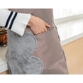 thumbnail image 4 of Delantal ajustable con pechera para mujer, delantal de cocina impermeable con bolsillo, 2 toallas laterales de terciopelo Coral, 4 of 6