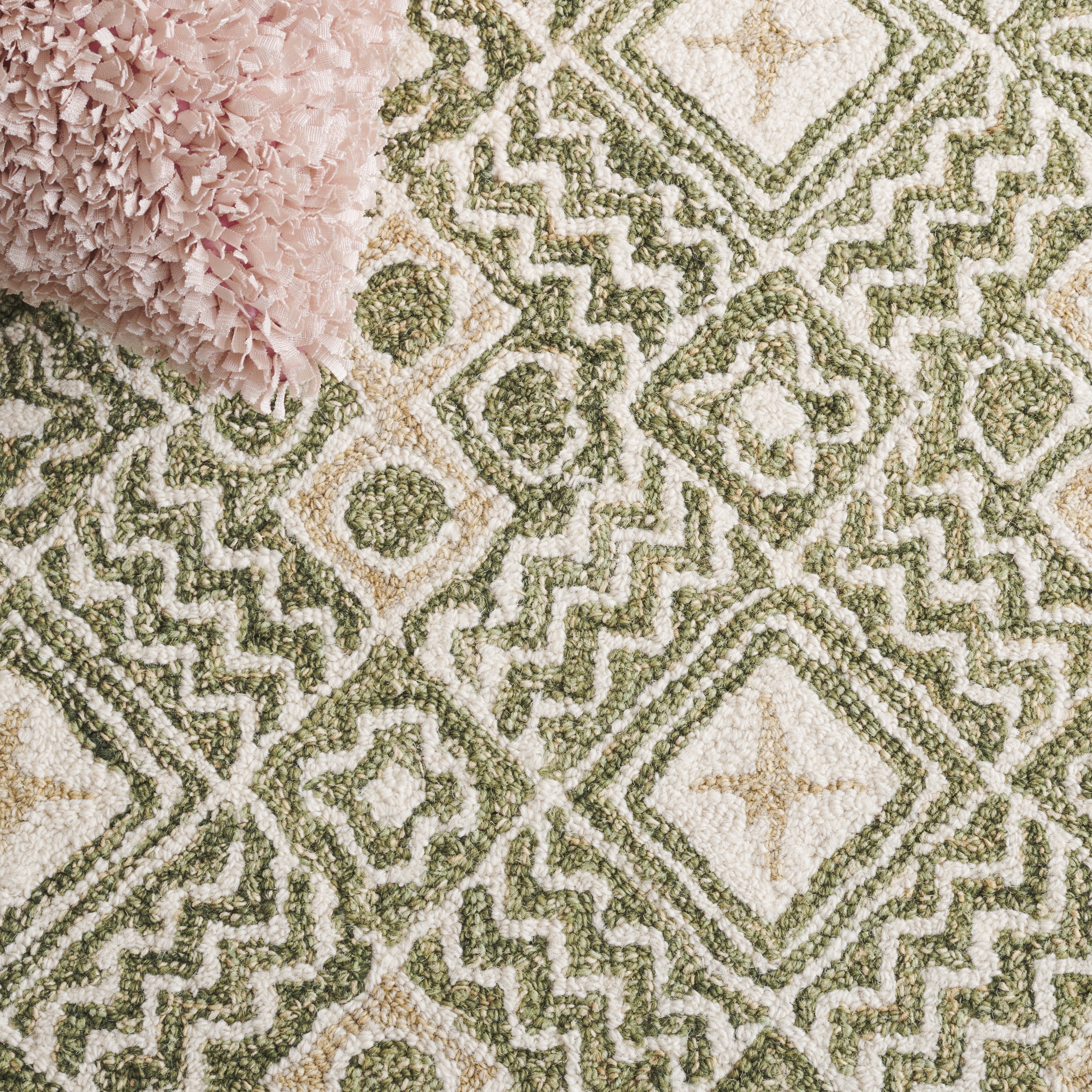 SAFAVIEH Micro-Loop Aditya Geometric Area Rug, Green/Ivory, 4' x 6'