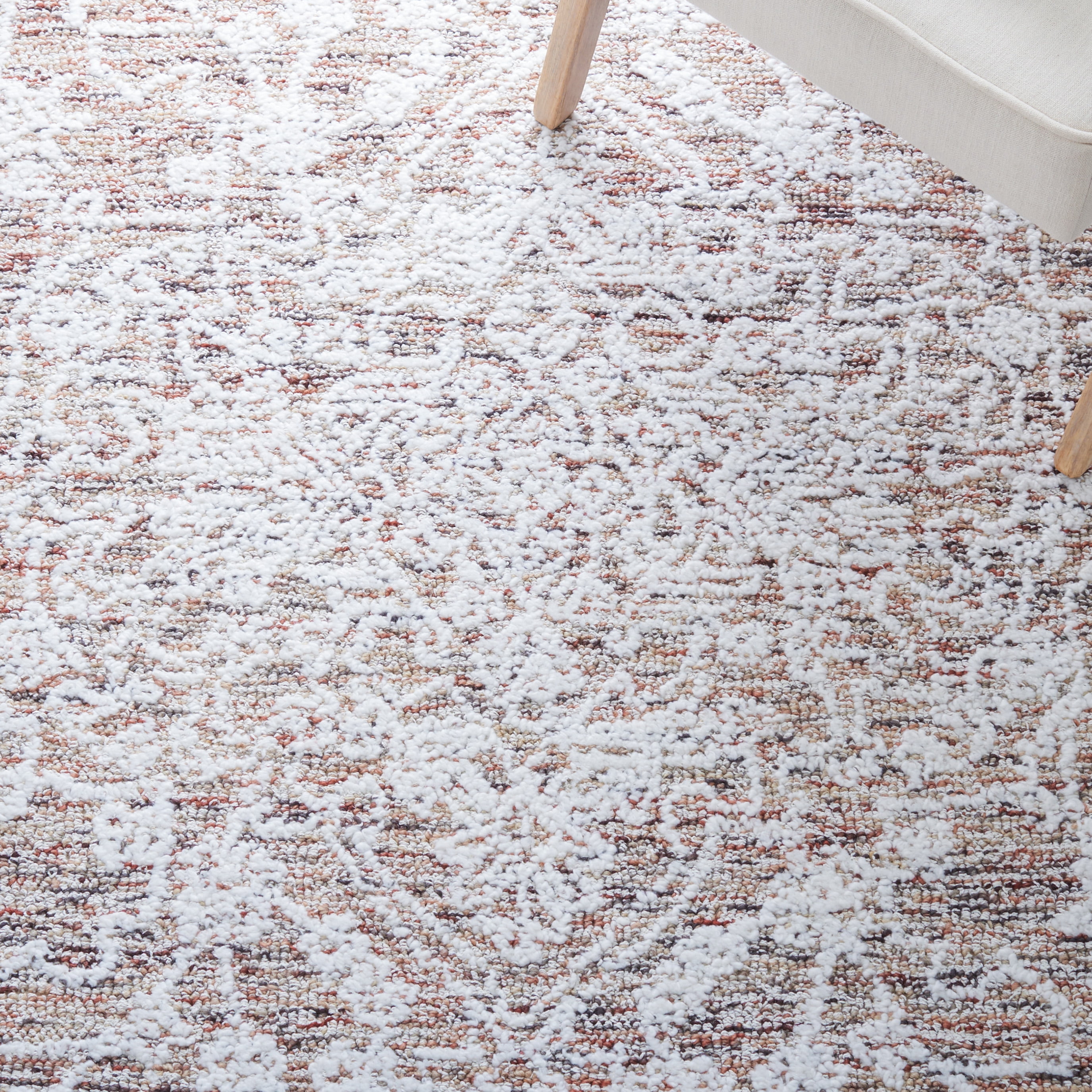 SAFAVIEH Metro Lorraine Medallion Area Rug, Ivory/Rust, 3' x 5'