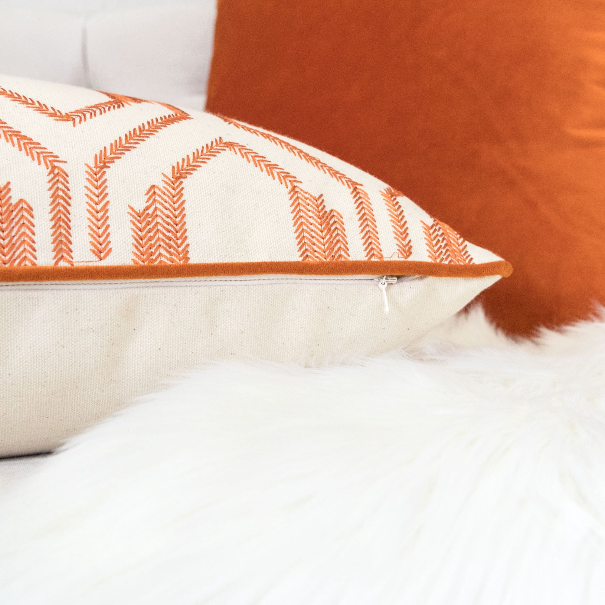 Kileigh Spice Geometric Polyester 20 in. x 20 in. Throw Pillow (Set of 2)