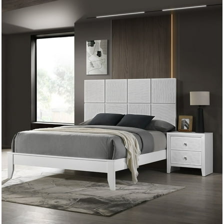 Pristine White Wooden Square Queen Panel Bed 3pc Bedroom Furniture Set