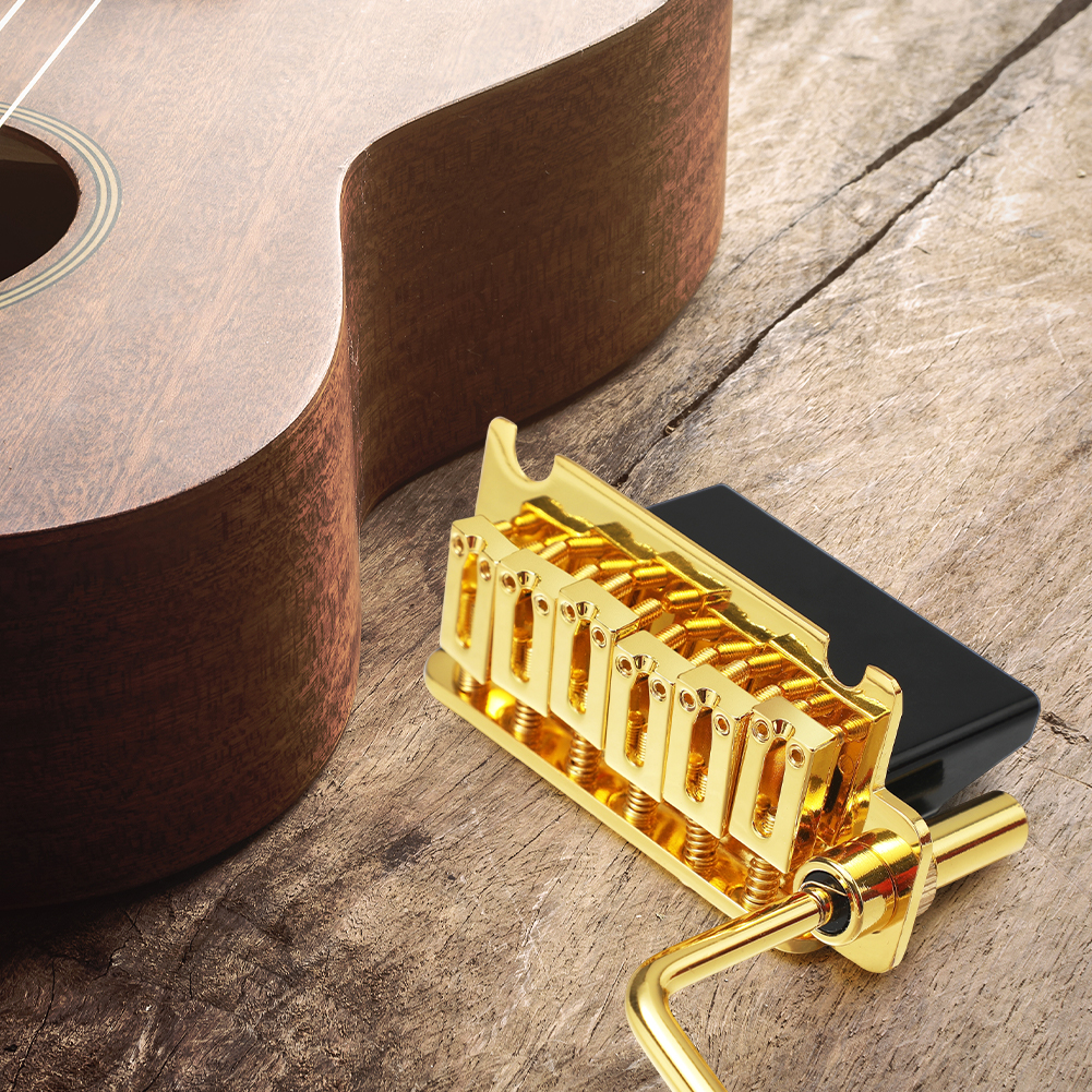 HUISZJ Electric Guitar Bridge, 10.5mm Electric Guitar Tremolo System Bridge, 6 String Electric Guitar