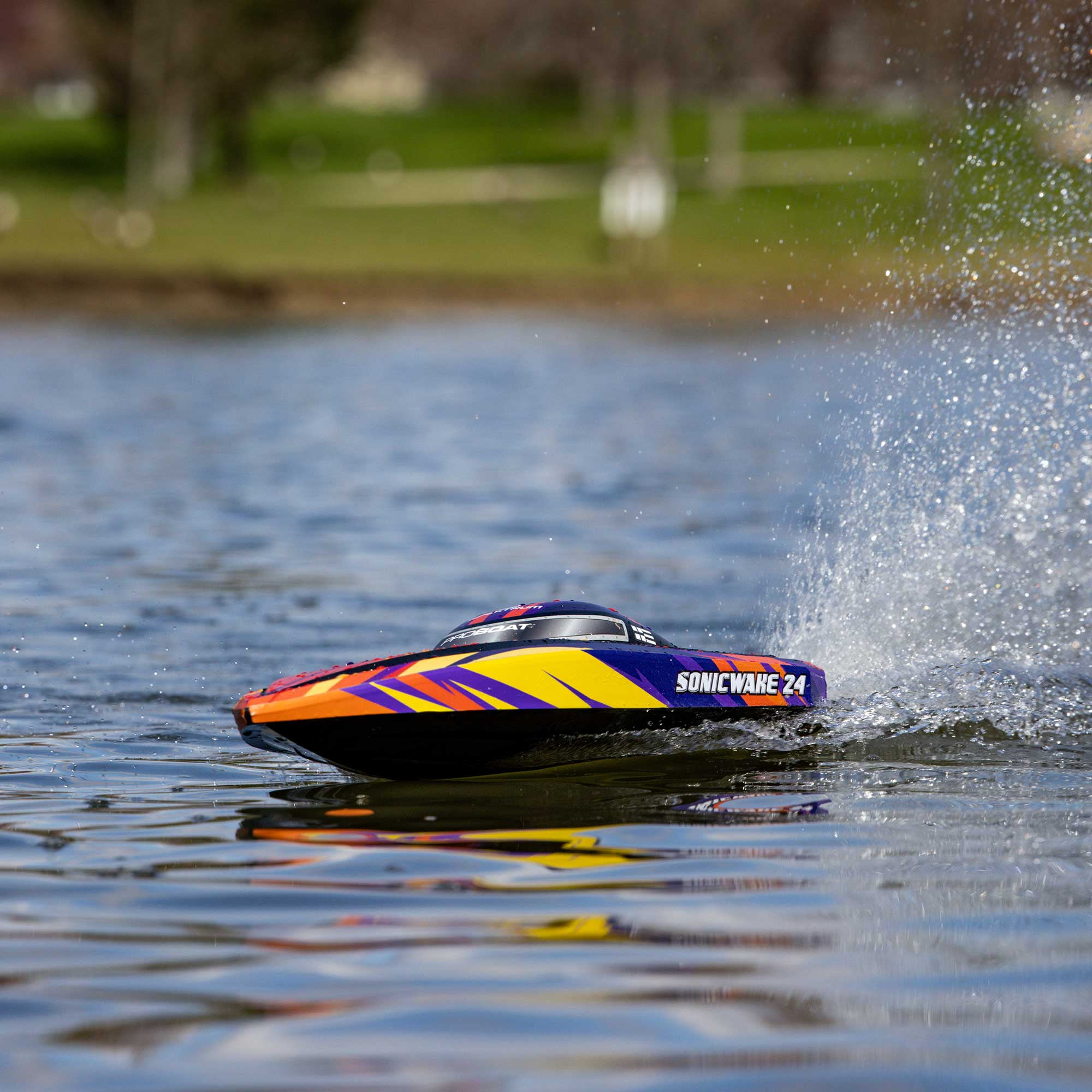 Pro Boat Sonicwake 24" Self-Righting Brushless Deep-V RTR Battery & Charger Included Red PRB-1992T1