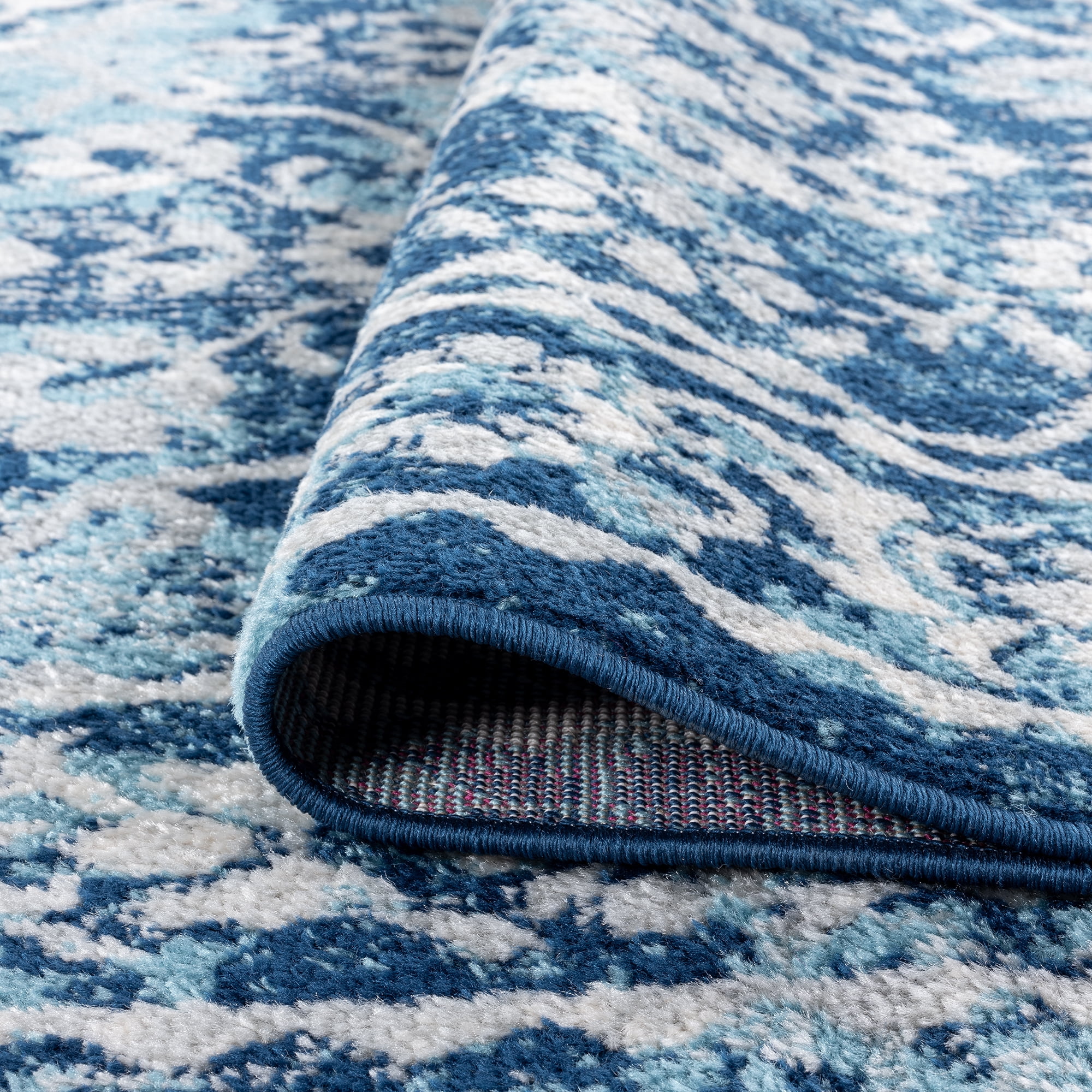 Diamond Transitional 5' x 7' Blue and Cream Polypropylene Indoor Area Rug