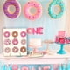 thumbnail image 2 of Donut Stand Reutable Donut Wall Suministros de boda Niño Cumpleaños Dulces Pantalla Pantalla Pantalla Casa Contrachapado Decoraciones Madera Artesanía Sweethay HA012239-00, 2 of 7