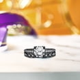 thumbnail image 2 of JeenMata Anillo de Bodas Gótico Estilo Vintage de 1,5 Uds con Moissanita de Talla Cojín Engastada en Pavé, Banda Fina y Sencilla, Engastado en Oro Negro de 18 K sobre Plata, 2 of 7